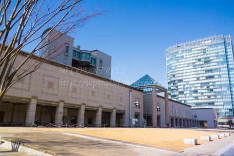 横浜美術館